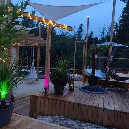 Cozy 6 Bedroom House In Oslos Countryside *