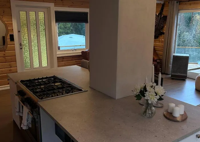 Cozy 6 Bedroom House In Oslos Countryside Casa vacanze *