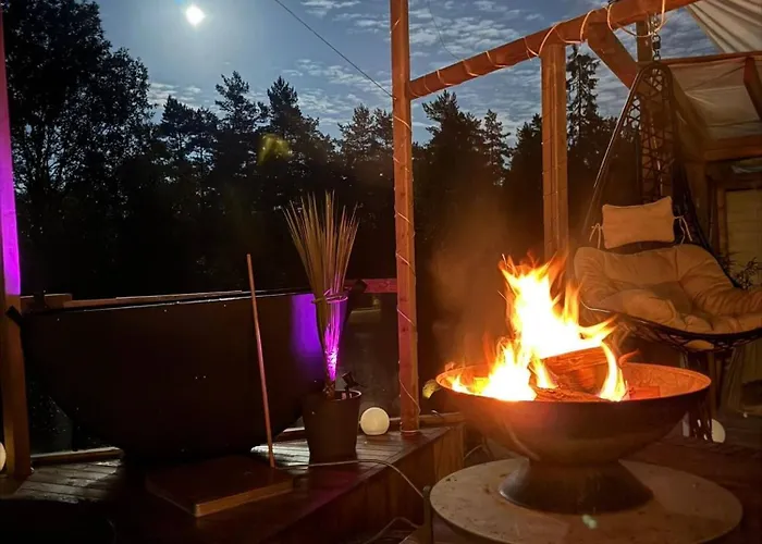 Cozy 6 Bedroom House In Oslos Countryside *